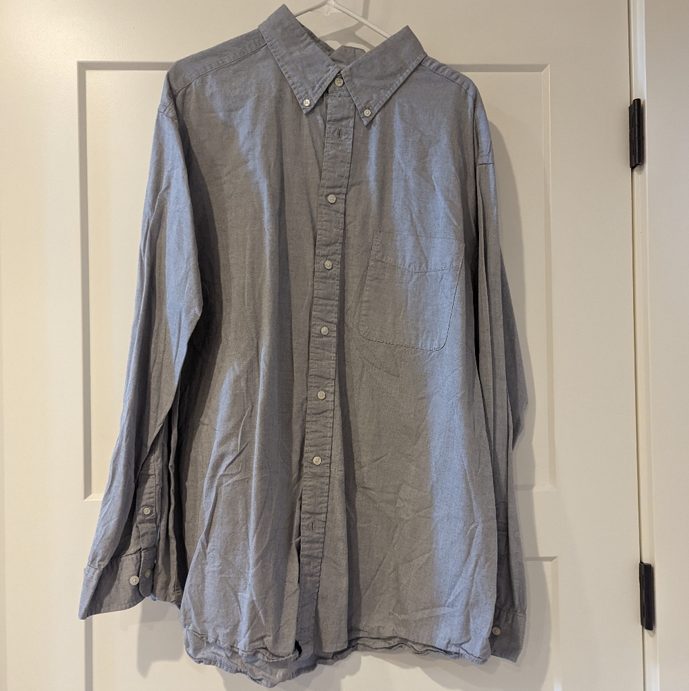 Men's button shirt